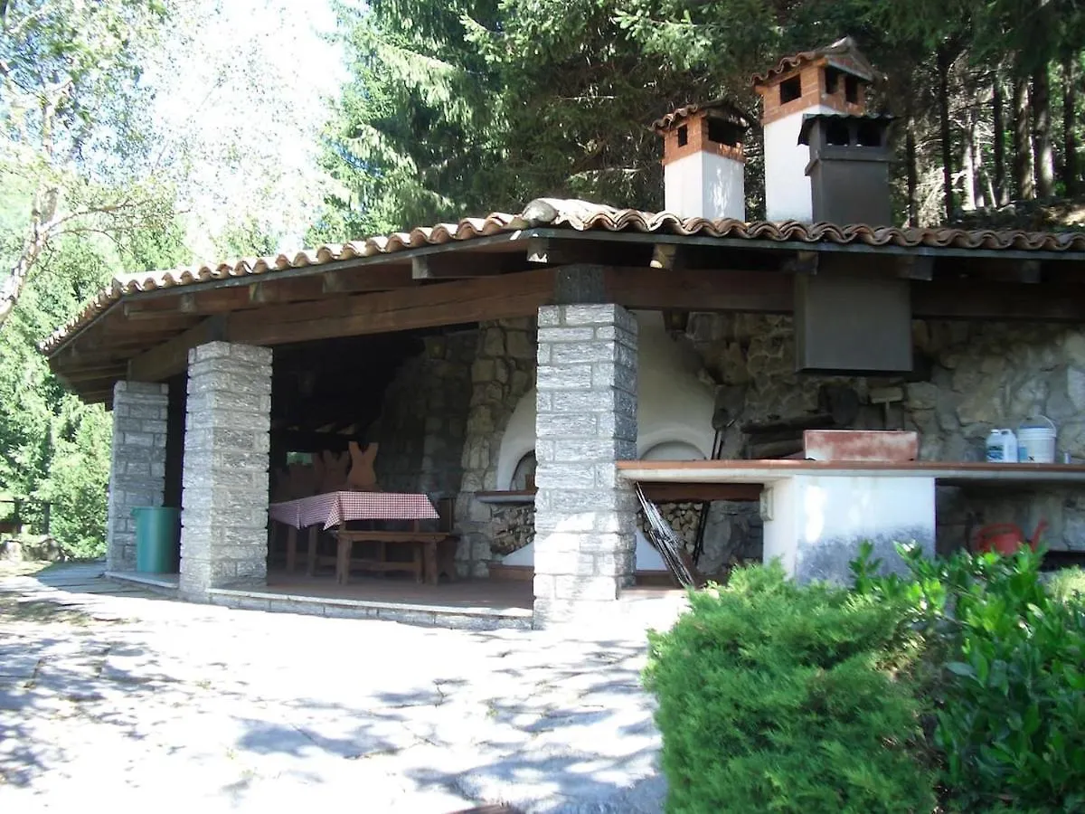 L'Helleboro - Immerso Nella Natura Viggiu Bed & Breakfast